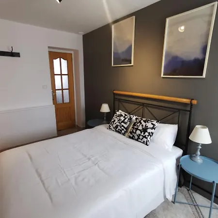 Cdz - Maria Arteaga - Precioso En Apartment
